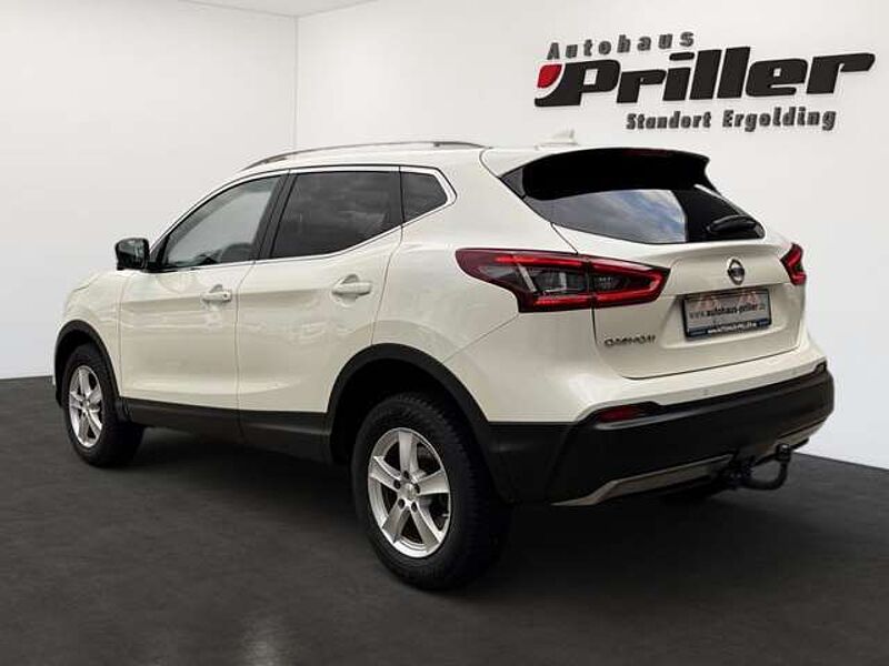 Nissan Qashqai 1.7dCi 4x4 AT Tekna*BOSE/360KAMERA/AHK*